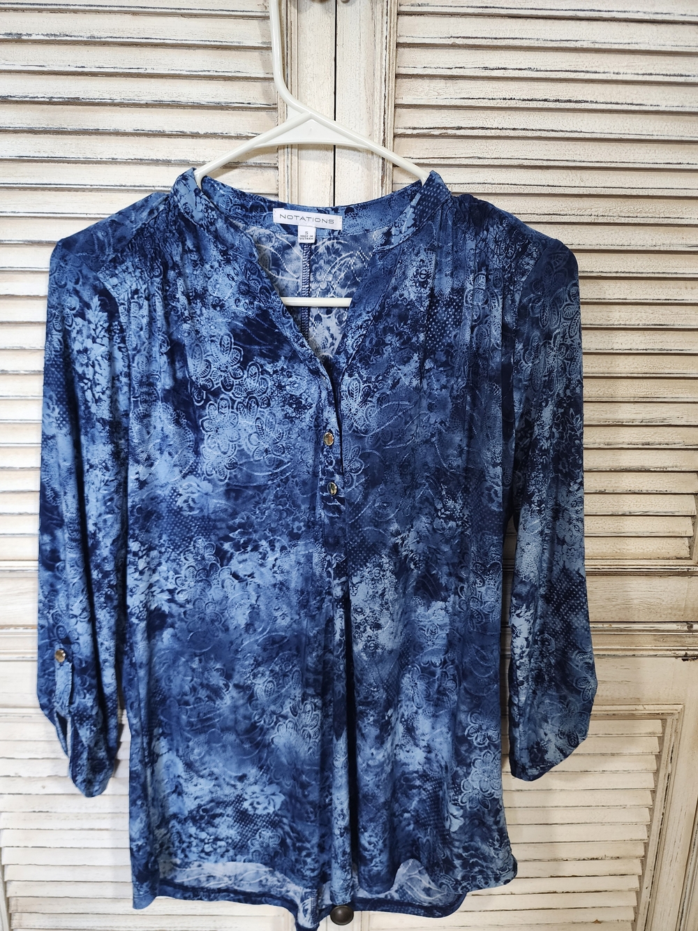 Notations Navy and Light Blue V-Neck Printed Women's Blouse